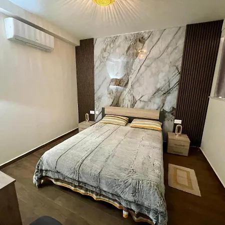 Gozo 3br - Views, Pool & Garage