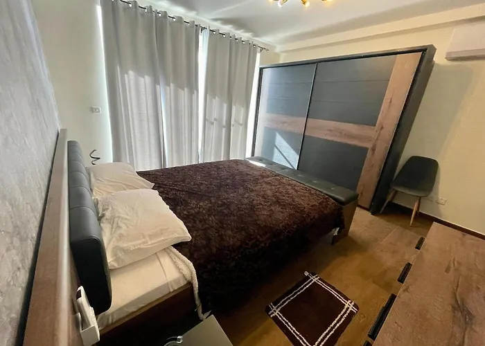 Gozo 3br - Views, Pool & Garage Sannat